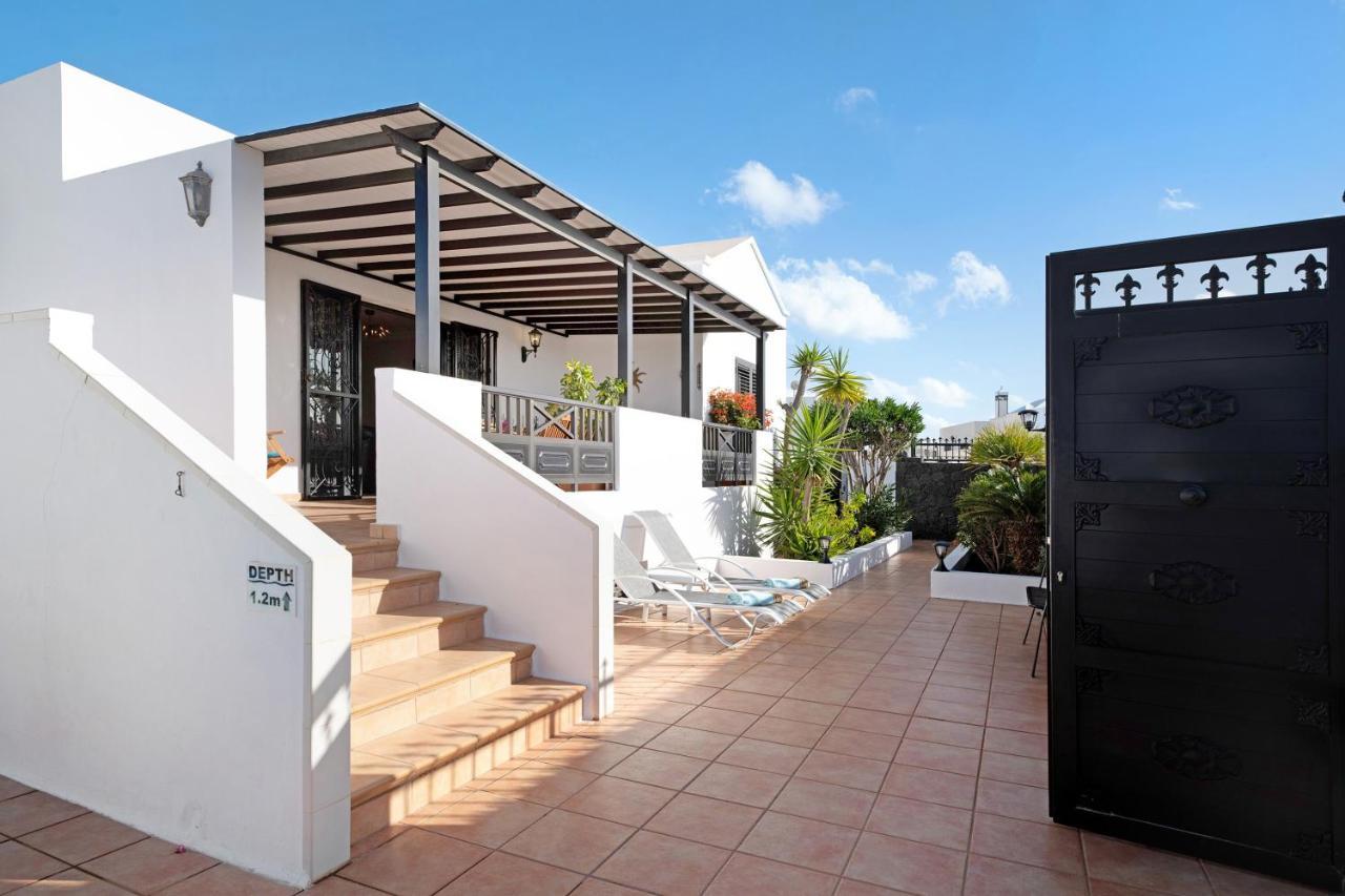 Villa Carolina Tías Exteriér fotografie